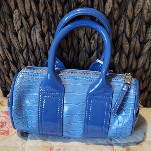 Urban Outfitters Handbags - Urban outfitters bag